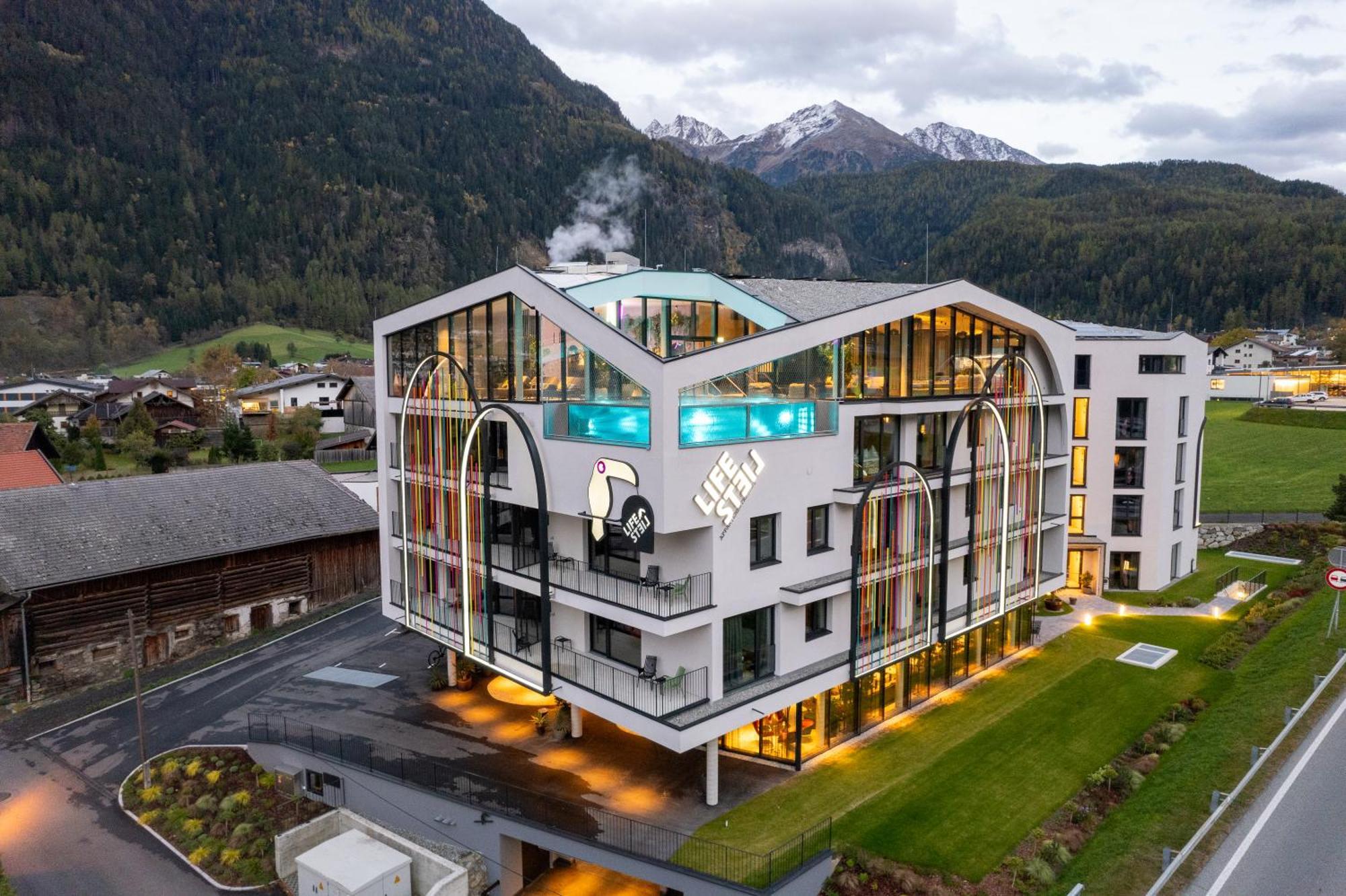 Lifesteil Aparthotel Умхаузен Экстерьер фото